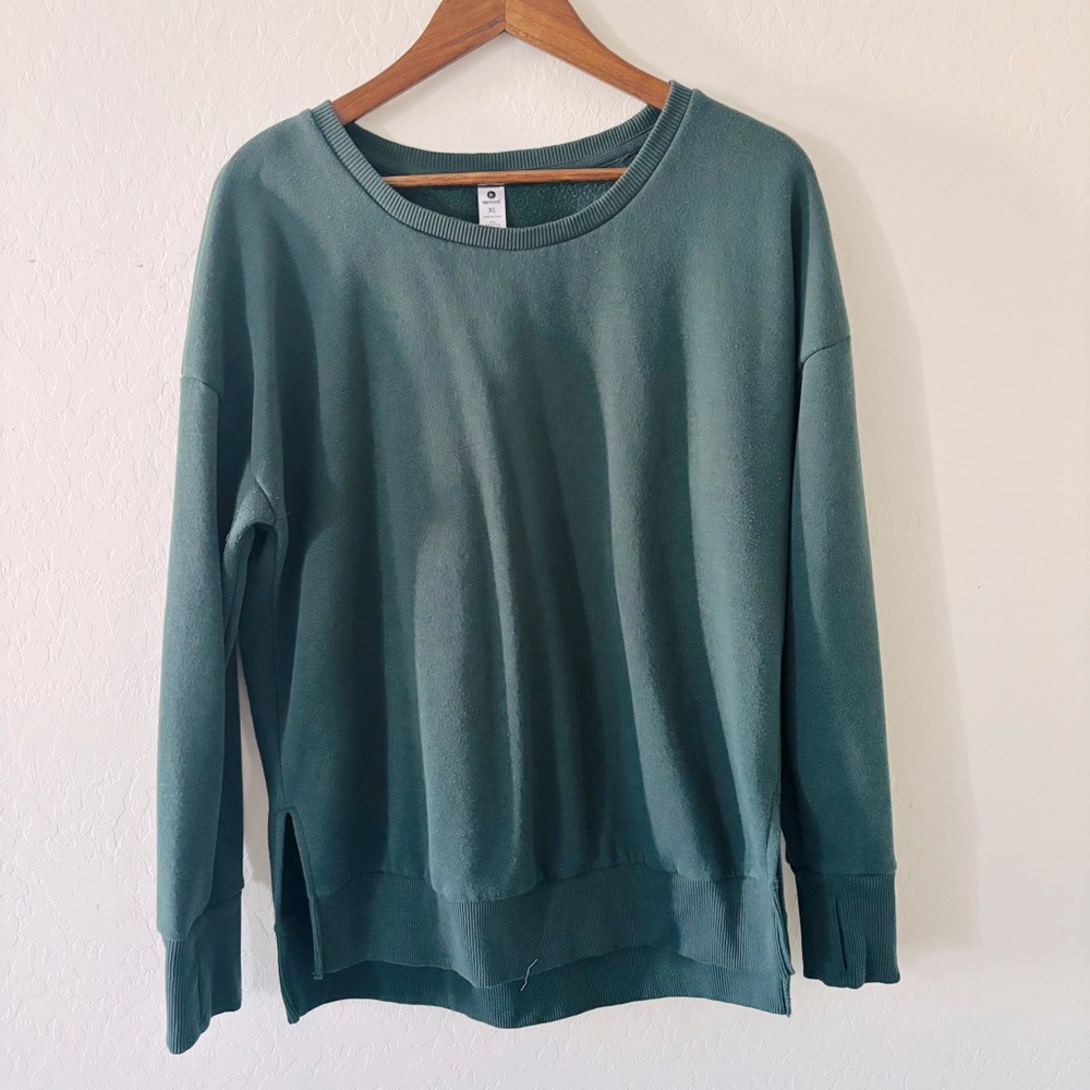 90 Degrees Women's Dark Green Sweater